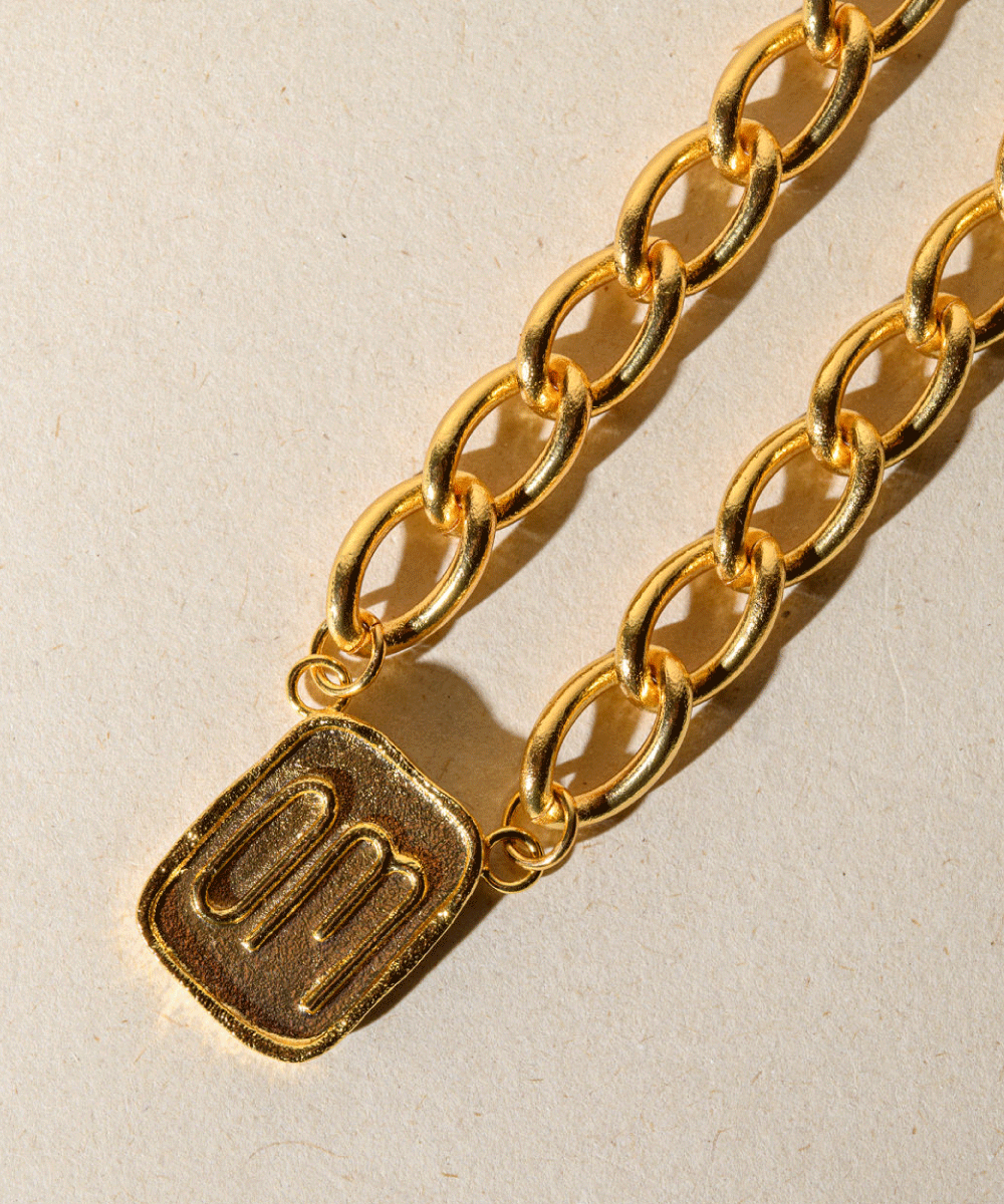 Cadena Ondas Amuleto OM